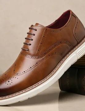 Zapatos de vestir con brogue tallado para hombre, primavera/otoño, con cordones, punta redonda, suela gruesa, mocasines casuales, calzado para atuend - Shein - FashionsVida