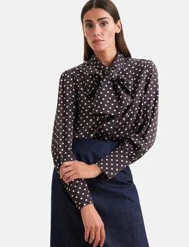 Satinierte Hemdbluse in A- Linie mit abnehmbarer Schluppe Braun 34 - Seidensticker - FashionsVida