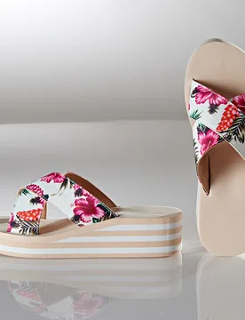 Pagen Sommer-Pantolette "Hibiskus" - 3Pagen - FashionsVida