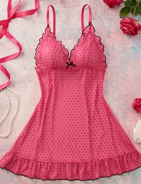 Camisón de mujer rosa con patchwork de malla, escote profundo en V, ribete con volantes, patrón de lunares transparente, dulce y lindo S - Shein - FashionsVida