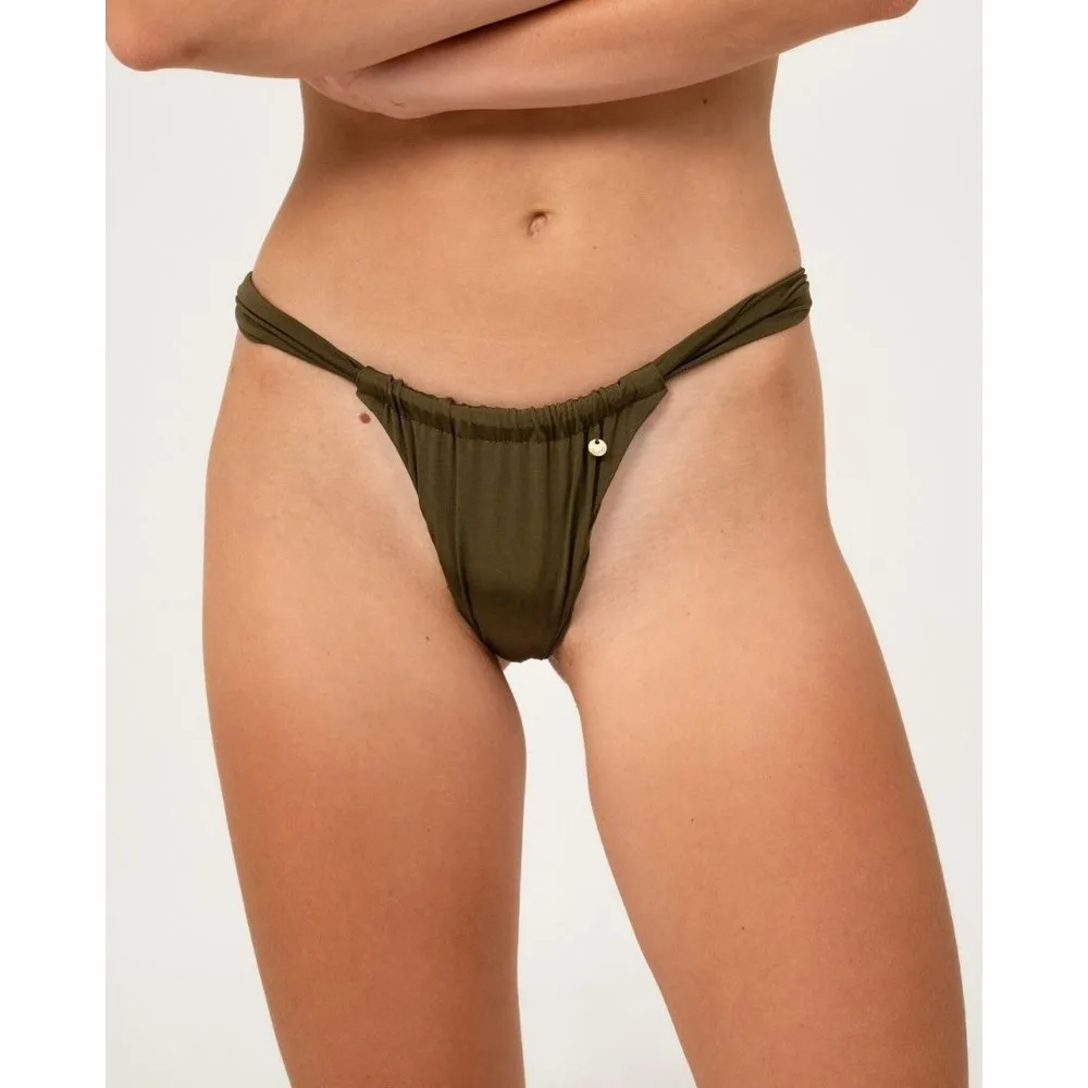 Braga de bikini brasileña en tejido satinado - Bohodot - FashionsVida