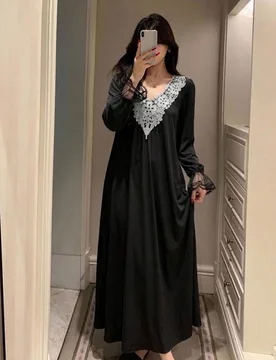 Camisón elegante de mujer con cuello en V de encaje en contraste y puños con volantes para otoño M - Shein - FashionsVida