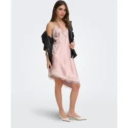 Vestido asimétrico satinado de mujer