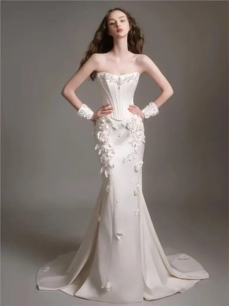 A white light three-dimensional floral fishtail main chiffon and tulle dress - Aliexpress - FashionsVida
