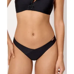 Bragas de bikini estilo brasileña con brillo