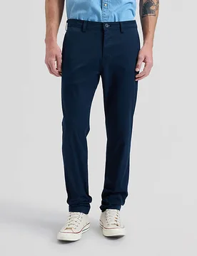 Regular Lightweight Chino Trousers Rivet Navy Größe 29x32 male - Lee - FashionsVida