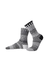 Unisex Mismatched Striped Pattern Crew Sock - - Size: M