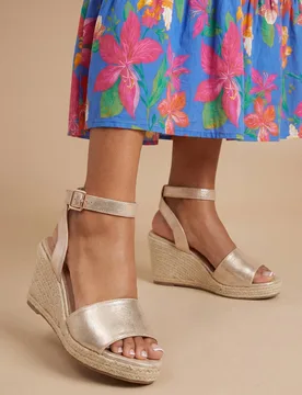 Women's Rebekah Metallic Textile Peep Toe Espadrille Wedge Sandals in Gold Size: 8 - Gold - Size: 8 - Dorothy perkins - FashionsVida
