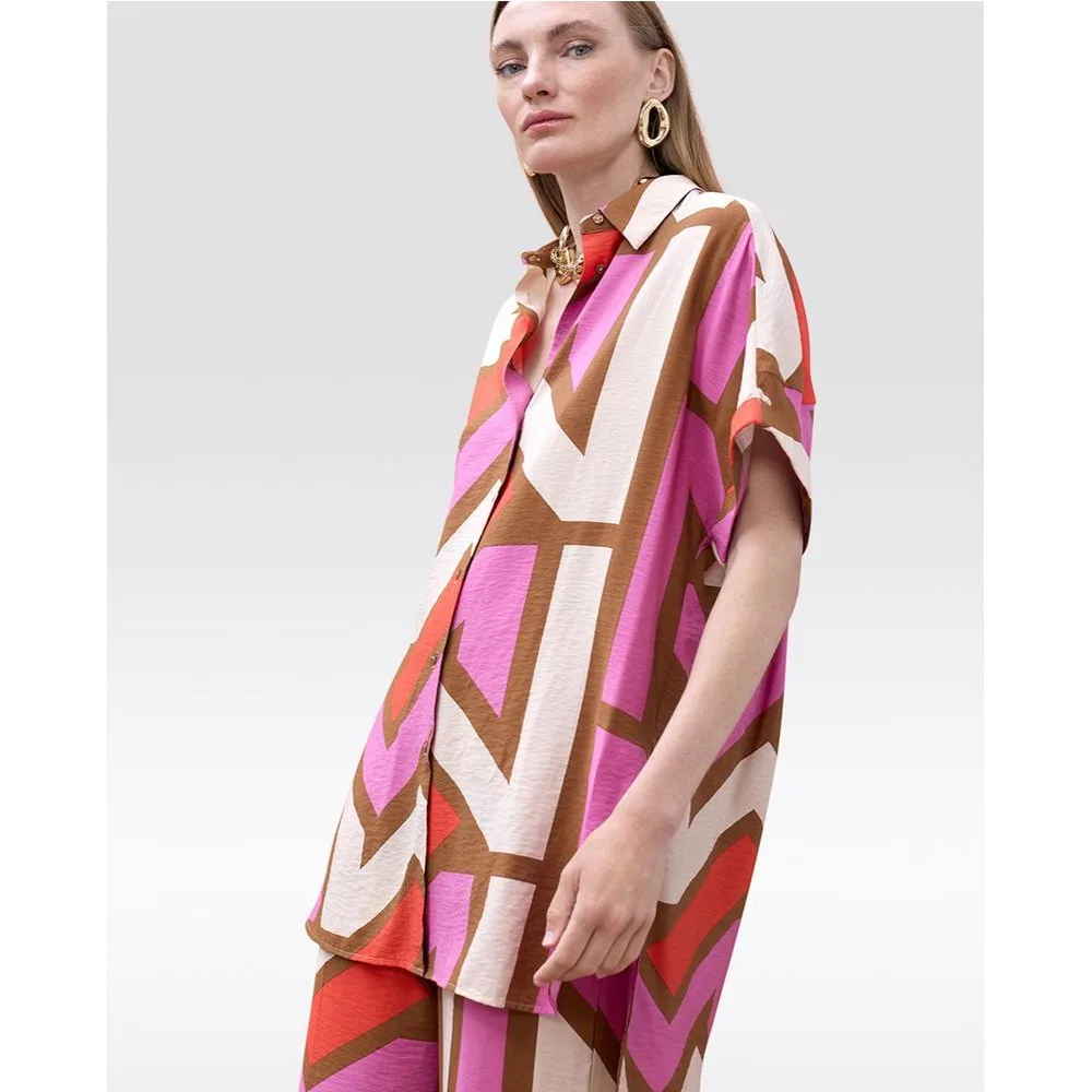 Camisa de mujer oversize en tejido estampado - Lola Casademunt - FashionsVida