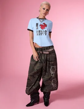 Camiseta de manga corta con cuello y puños de color contrastante con gráfico / Camiseta gráfica Y2K de manga corta para otoño, top azul claro para - Shein - FashionsVida