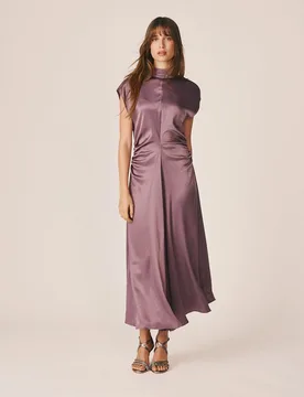 Vestido largo en satén con cuello perkins - Alma en Pena - FashionsVida